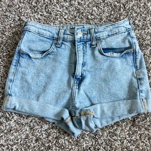 Wild fable | high rise jean shorts • size 00/24